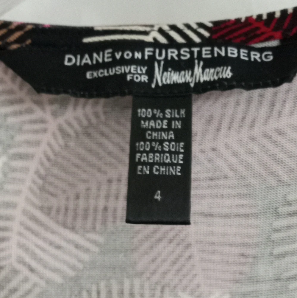 *🌟Diane Von Furstenberg 100% Silk Burgundy/Gray Iconic Wrap Kye Dress- Vintage - Picture 11 of 16